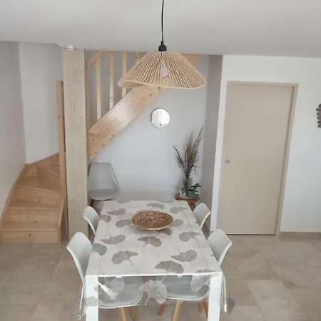 Oleron ,petit Hameau Tranquille Apartament Saint-Pierre-d'Oleron