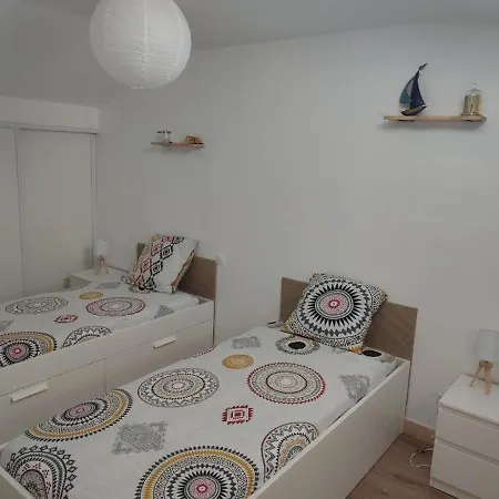 Oleron ,petit Hameau Tranquille